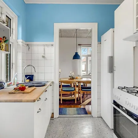 3 Bedroom Amazing In Feriehus