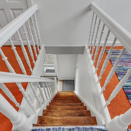 Feriehus 3 Bedroom Amazing In